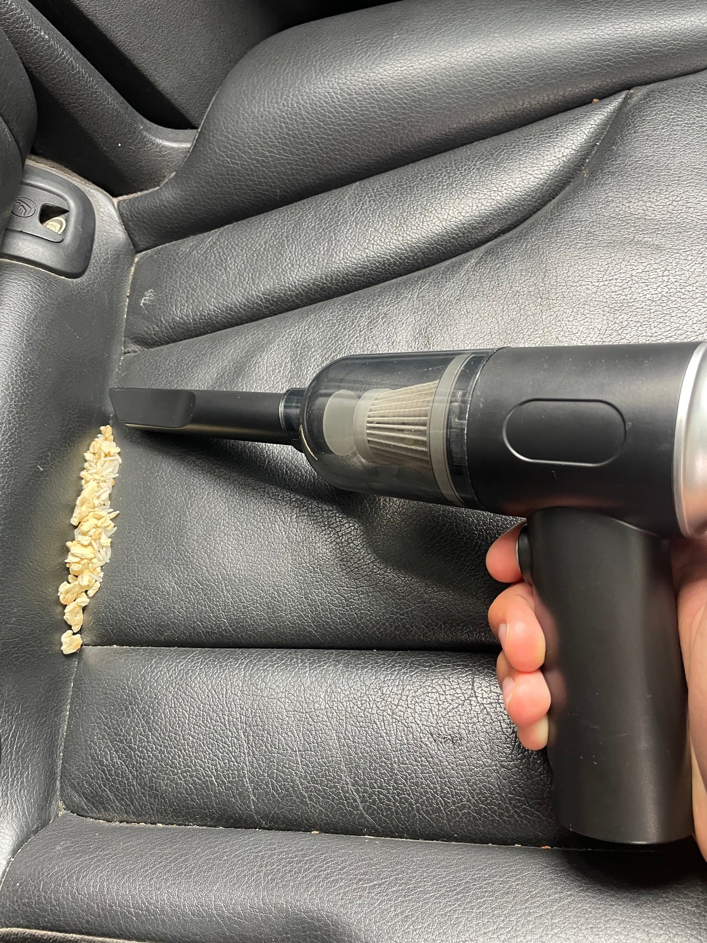 Mini vacuum cleaner